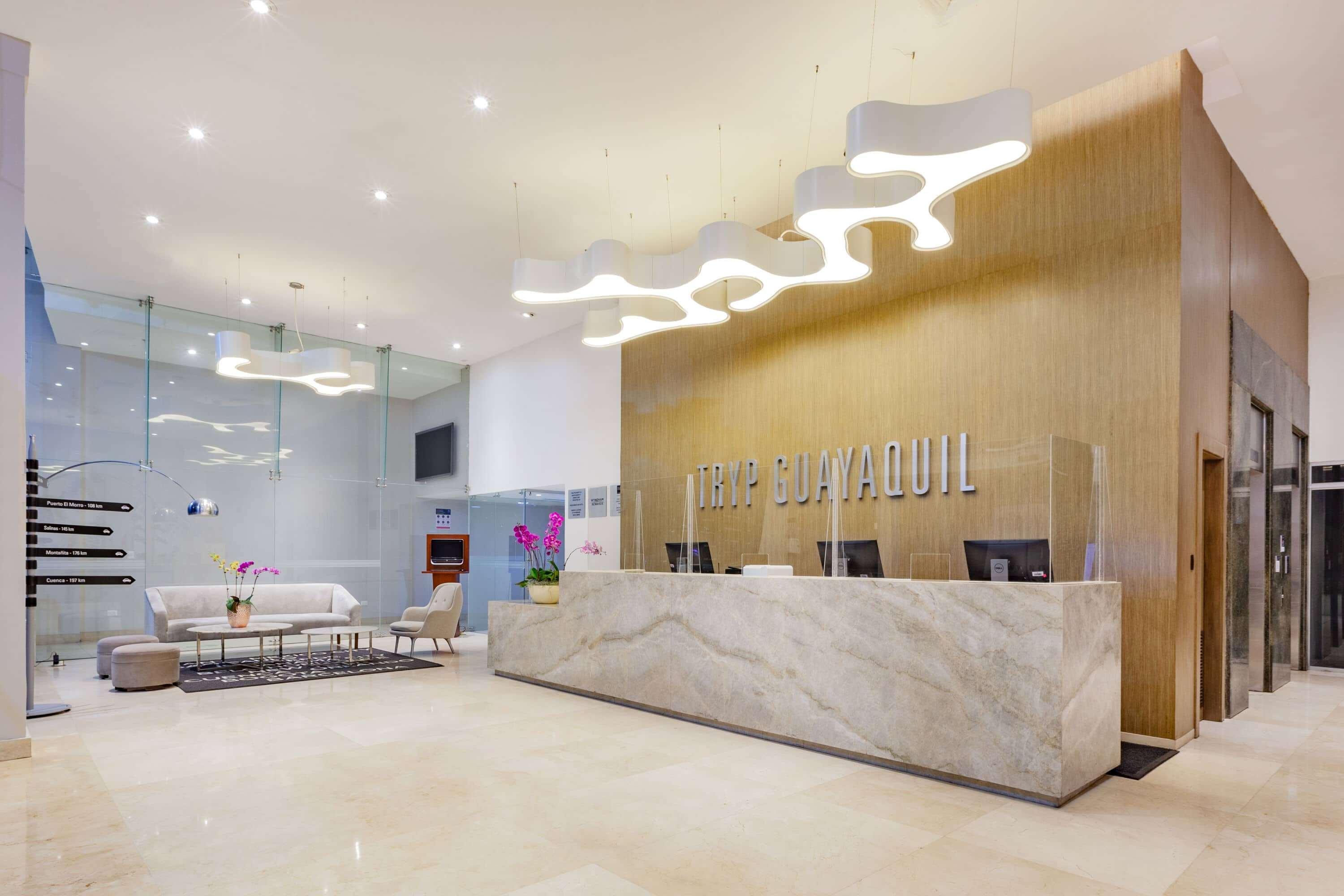 Sonesta Hotel Guayaquil Exterior foto The lobby of the hotel